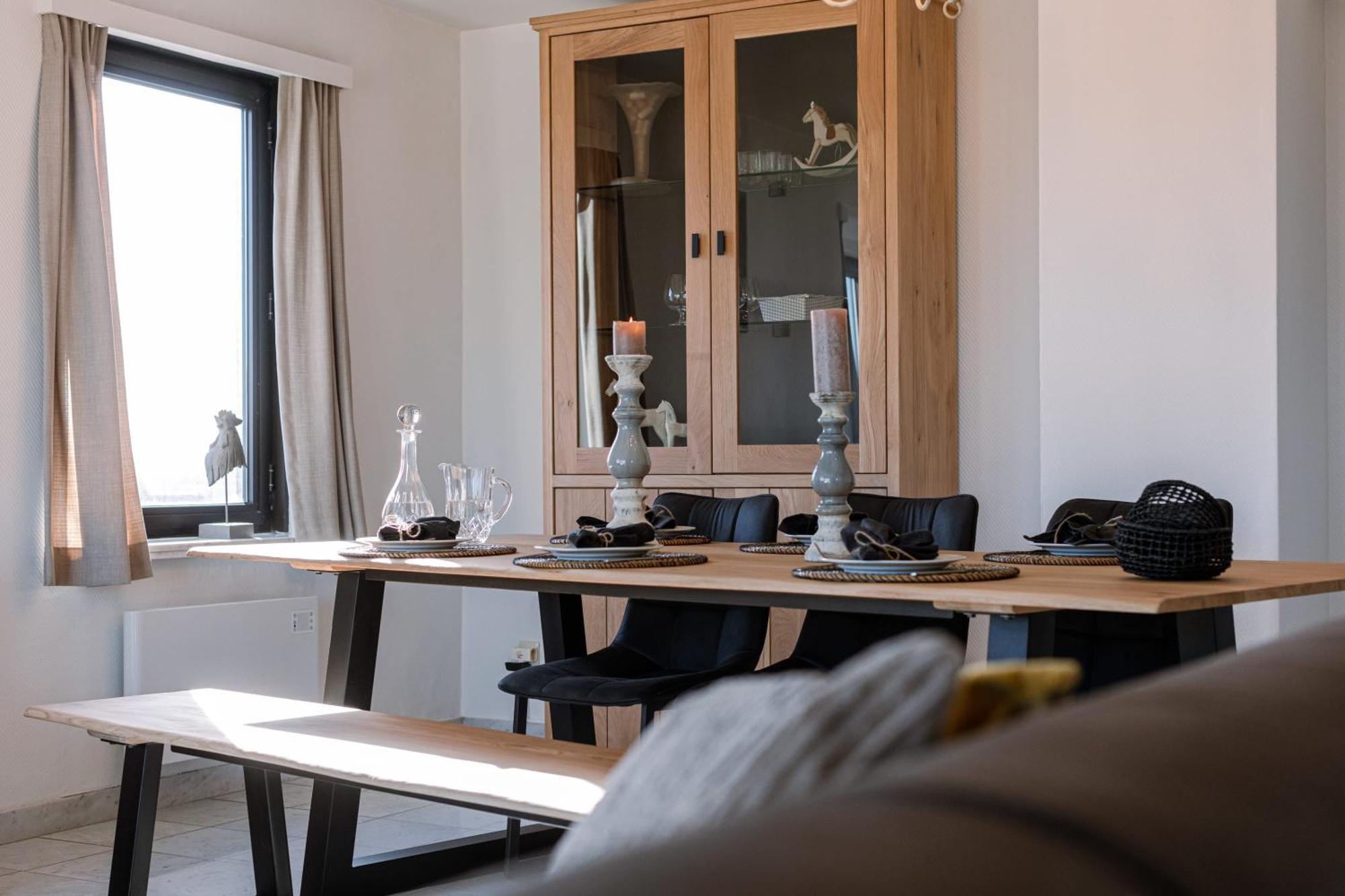 Huswell - Spacious & Modern Sea View Apartment With Garage Oostende Eksteriør bilde